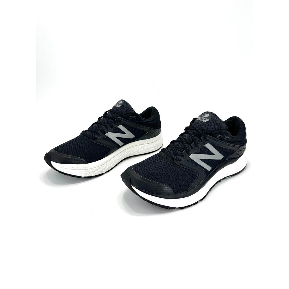 New Balance Fresh Foam 1080 Women Running Shoes/Sneakers Size 9.5 Black/White